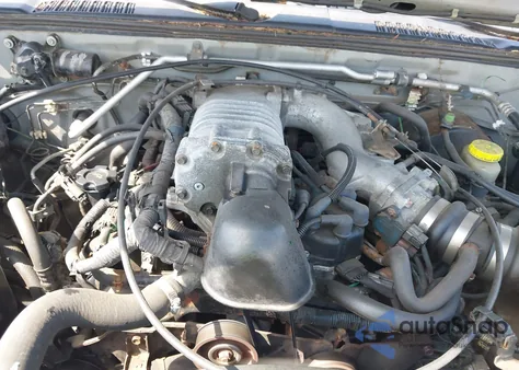 2002 Nissan Frontier Sc-V6 из США, поврежденный, VIN 1N6MD29Y02C387819